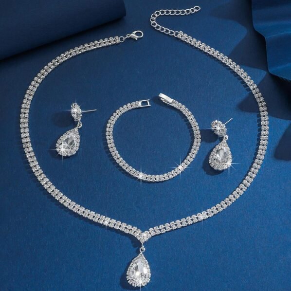 Elegant Crystal Necklace and Earring Set with Pear-Shaped Drop Necklace