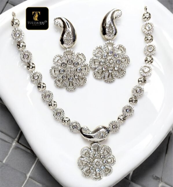 White Necklace Set