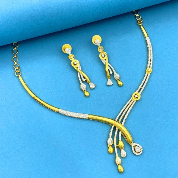 Elegant Gold and Diamond Pendant Necklace | Tulua Jewels - Image 3