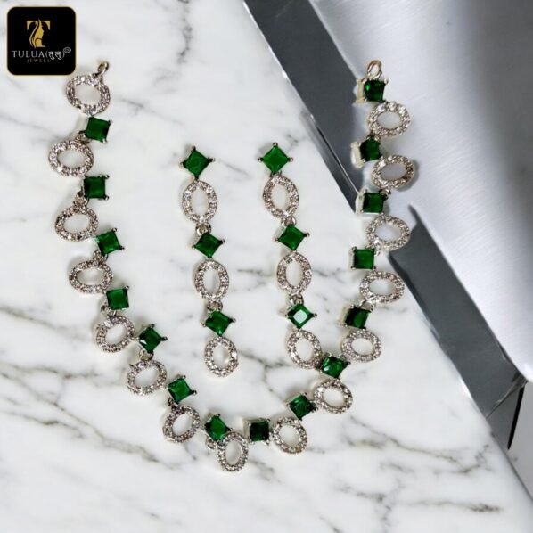 Elegant Green Stone Necklace and Earrings Set | Tulua Jewels - Image 3