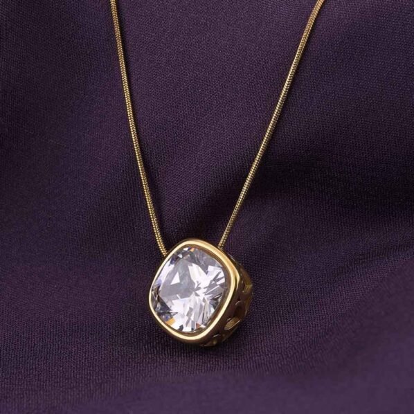 Elegant Gold-Plated Necklace with Square-Cut Crystal Pendant - Image 2